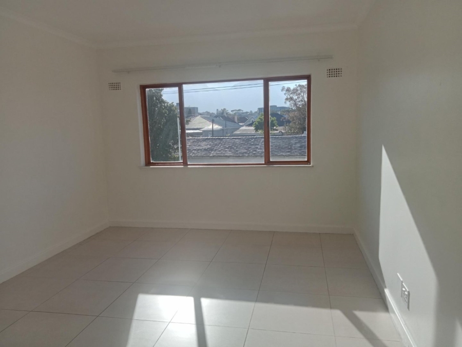 To Let 2 Bedroom Property for Rent in Wynberg Western Cape